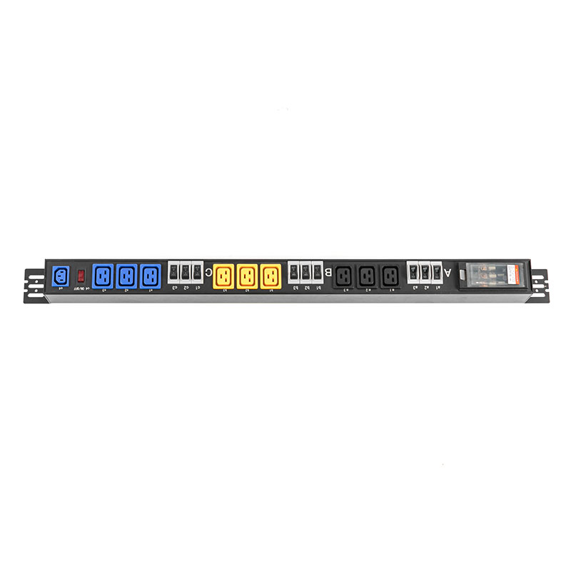 3 pha 10 ổ cắm C13 C19 Bảo vệ quá tải cầu dao dọc Giá chuyển mạch Pdu